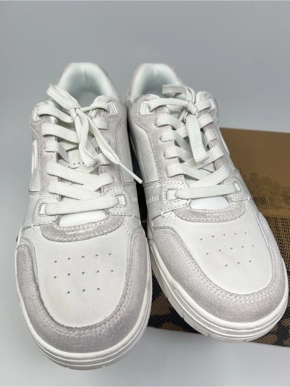 Coach SoHo Distressed Sneakers Size 9